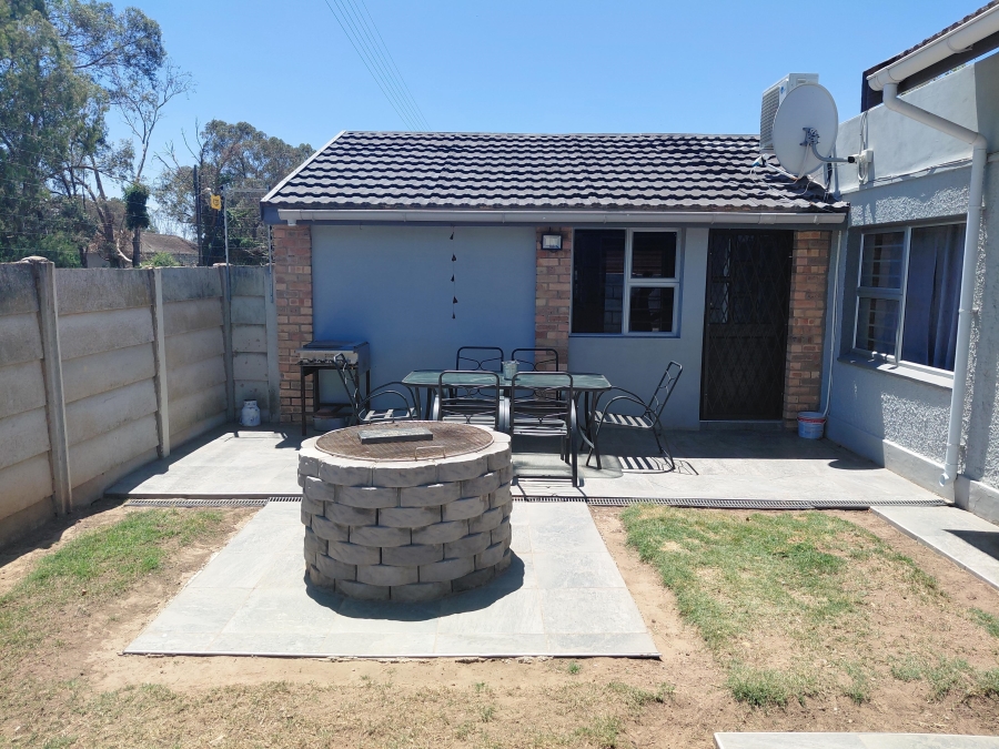 4 Bedroom Property for Sale in Retief Eastern Cape